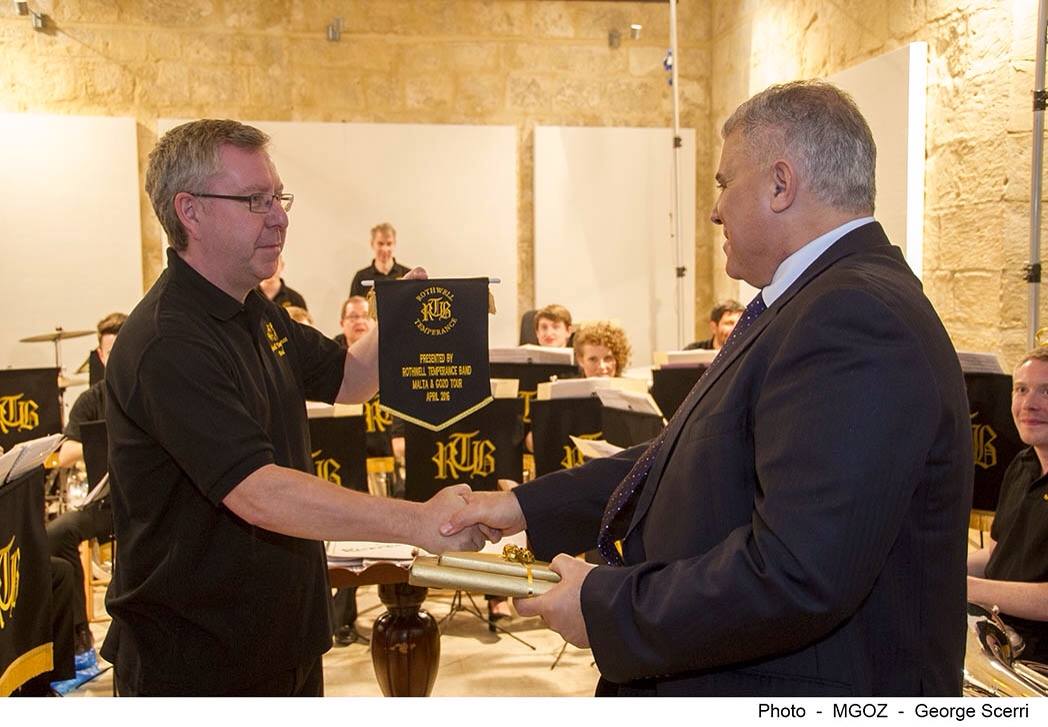 12971047_1064645886907919_2241596486291251521_o.jpg 12971047_1064645886907919_2241596486291251521_o.jpg